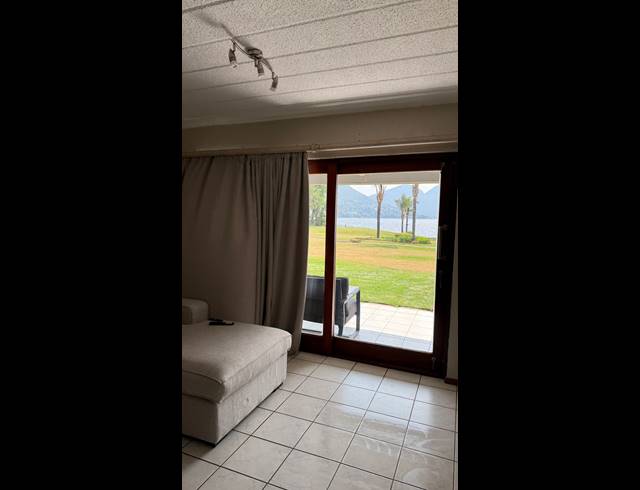 2 BEDROOM APARTMENT FOR SALE IN KEY WEST ESTATE